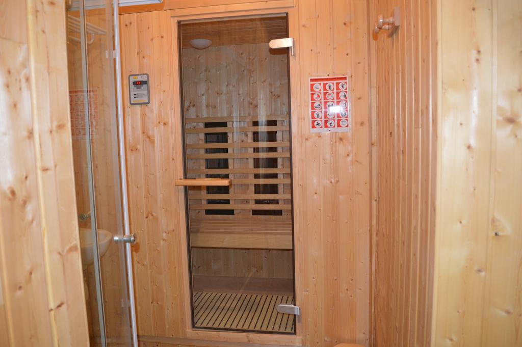 Auberge Du Cheval Blanc Baud Екстер'єр фото