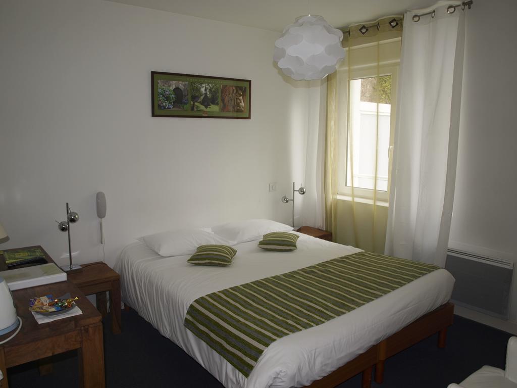Auberge Du Cheval Blanc Baud Номер фото