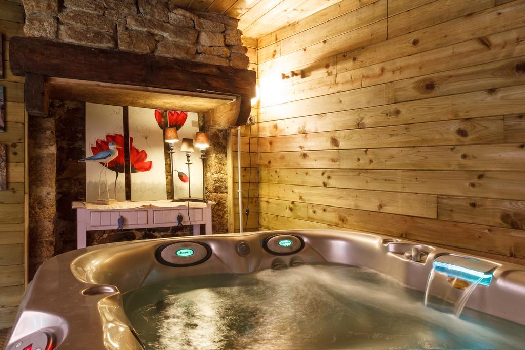 Auberge Du Cheval Blanc Baud Екстер'єр фото